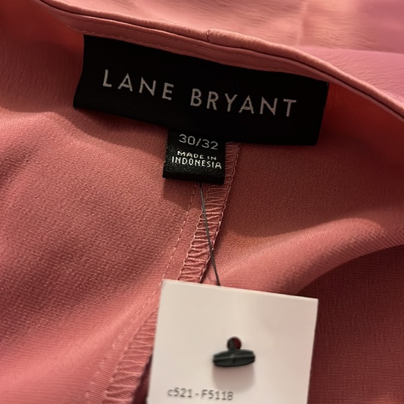Lane Bryant 30/32 “Mesa Rose” pink satiny camisole with ruched detail - Picture 8 of 16